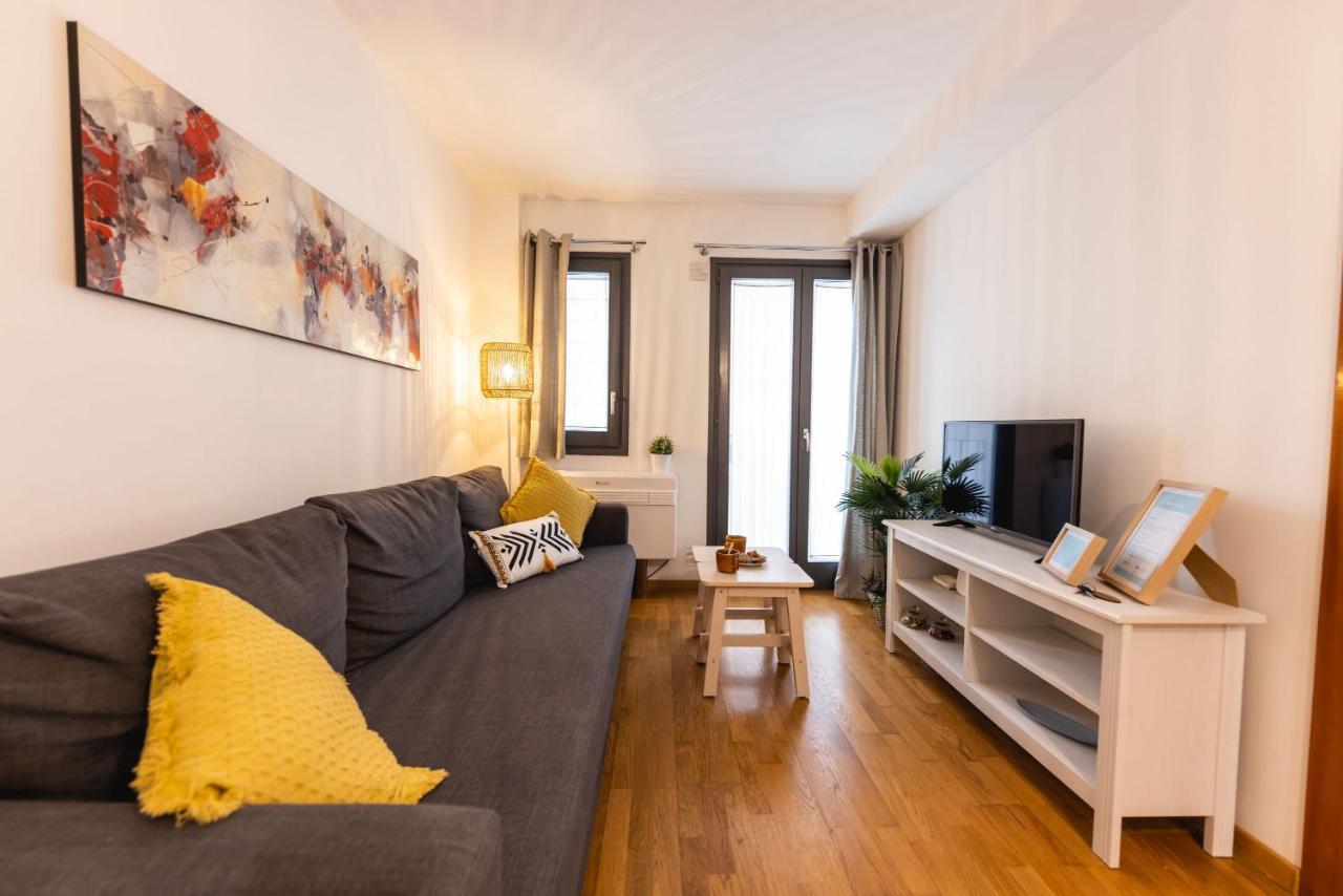 Bravissimo Sant Marti Apartment Girona Luaran gambar