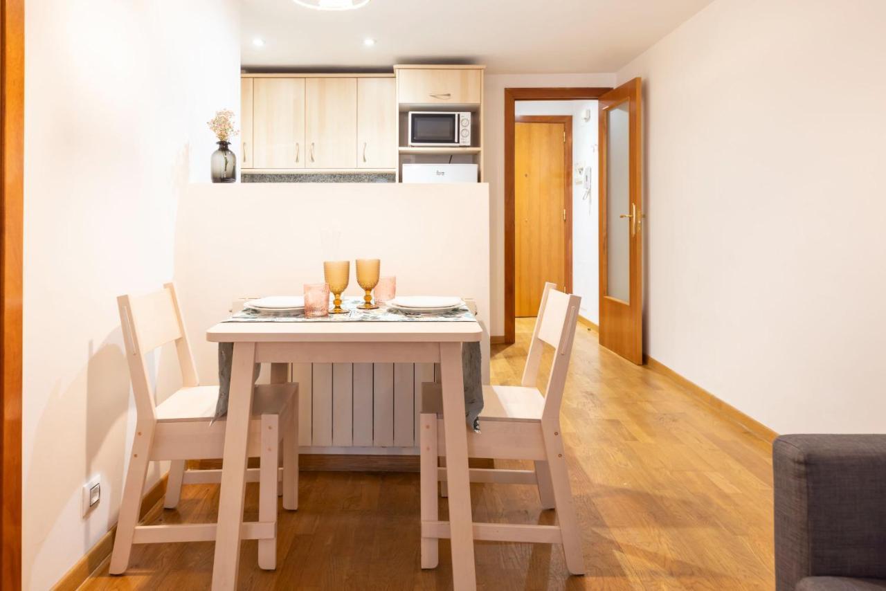 Bravissimo Sant Marti Apartment Girona Luaran gambar
